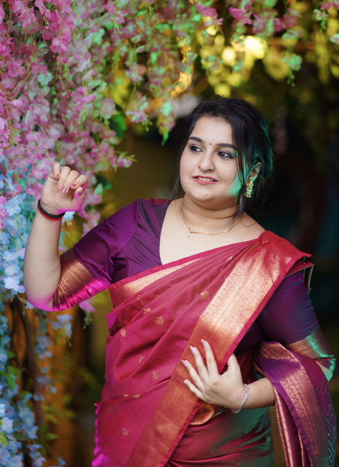 Woman in green Kanchipuram saree